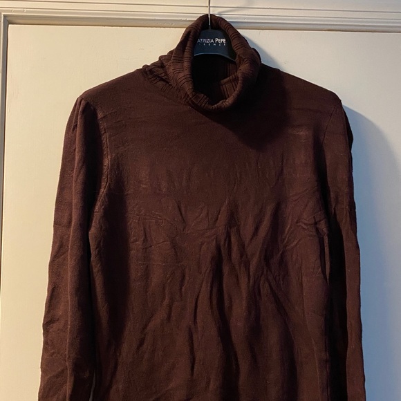 BCBG MaxAzria DarkChocolateBrown Stretch TurtleneckSweater Excellent Condition - Picture 5 of 12